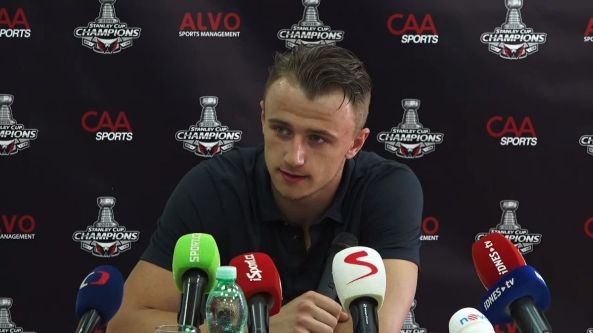 Český hokejista v NHL a drogy. Co čeká Jakuba Vránu v odvykacím programu